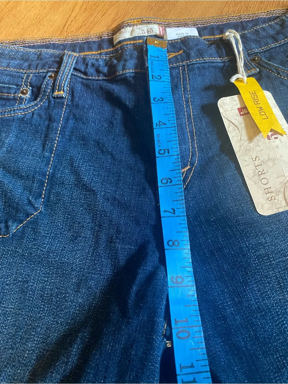Levi’s 545 low rise shorts size 14 dark denim blue lily festival western boho